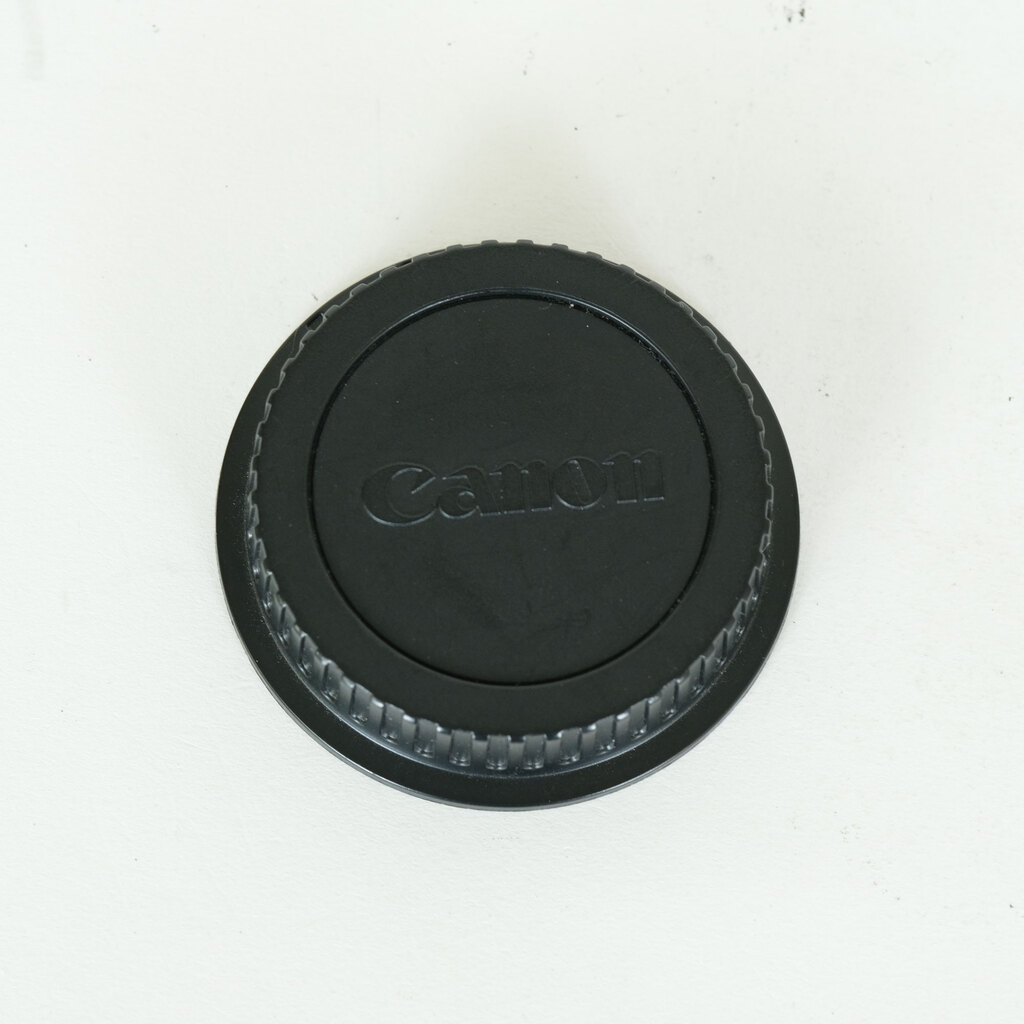 Canon EF70-200mm F4L IS USM Canon EF70-200mm F4L IS USM