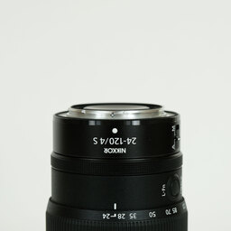 Nikon NIKKOR Z 24-120mm f/4 S Nikon NIKKOR Z 24-120mm f/4 S