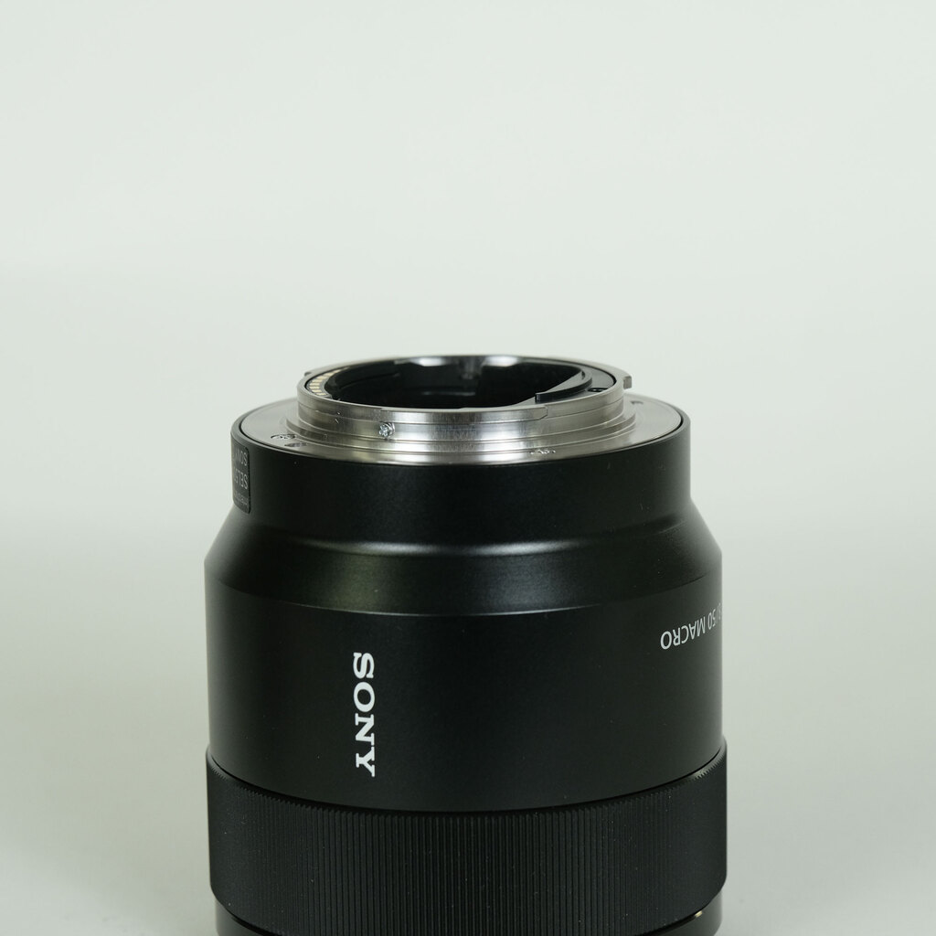 SONY FE 50mm F2.8 Macro SEL50M28 SONY FE 50mm F2.8 Macro SEL50M28
