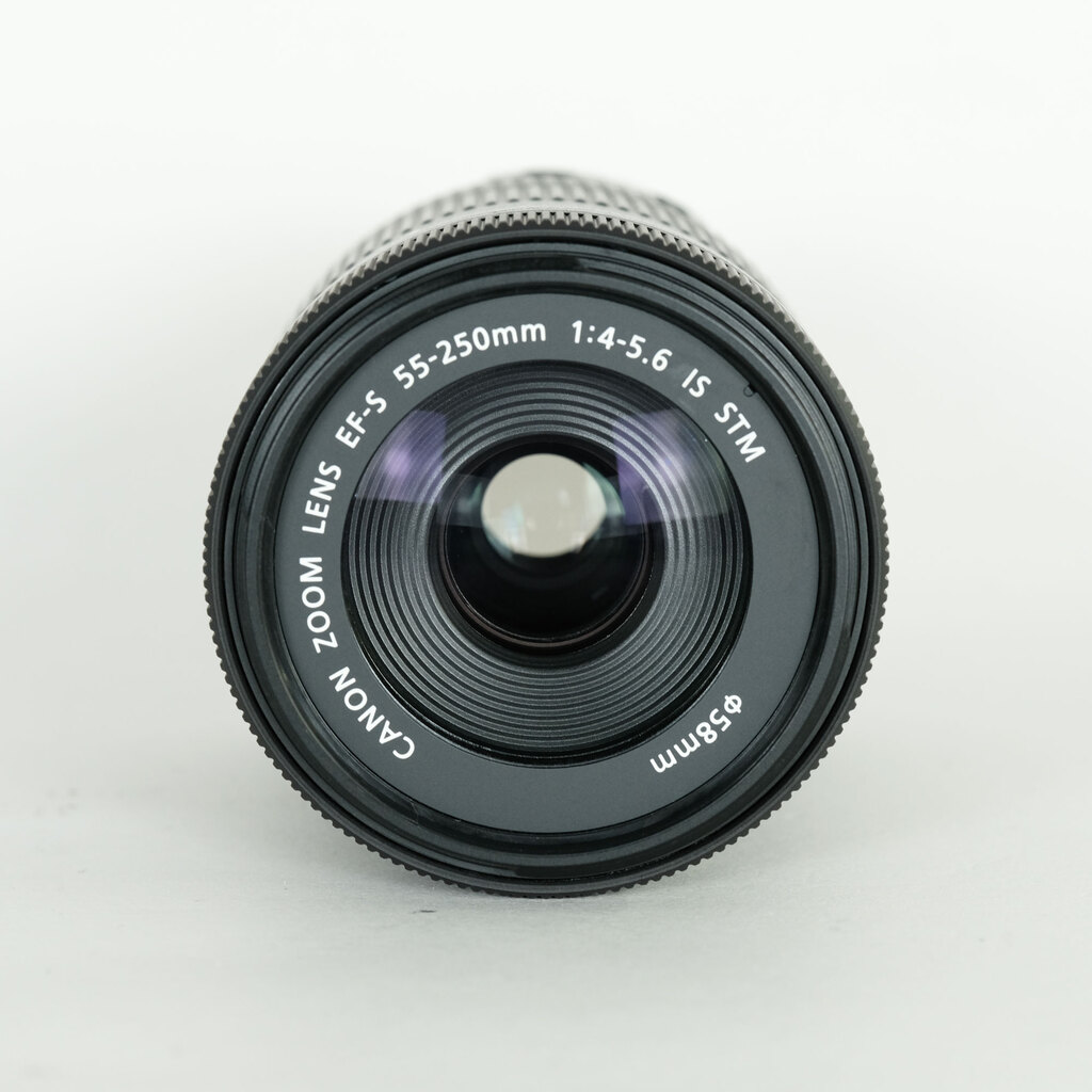 Canon EF-S55-250mm F4-5.6 IS STM