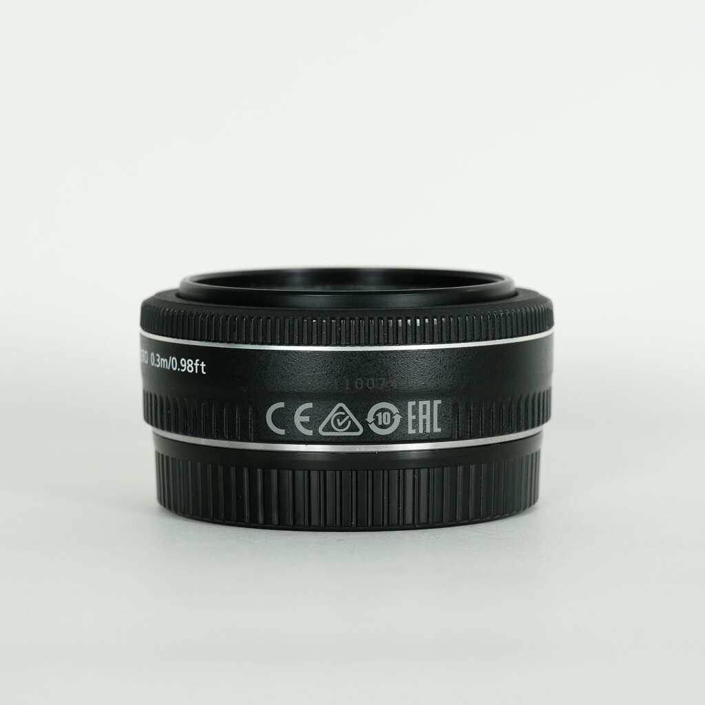 Canon EF40mm F2.8 STM Canon EF40mm F2.8 STM