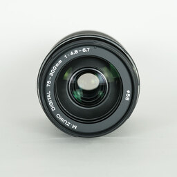 OLYMPUS M.ZUIKO DIGITAL ED 75-300mm F4.8-6.7 II OLYMPUS M.ZUIKO DIGITAL ED 75-300mm F4.8-6.7 II