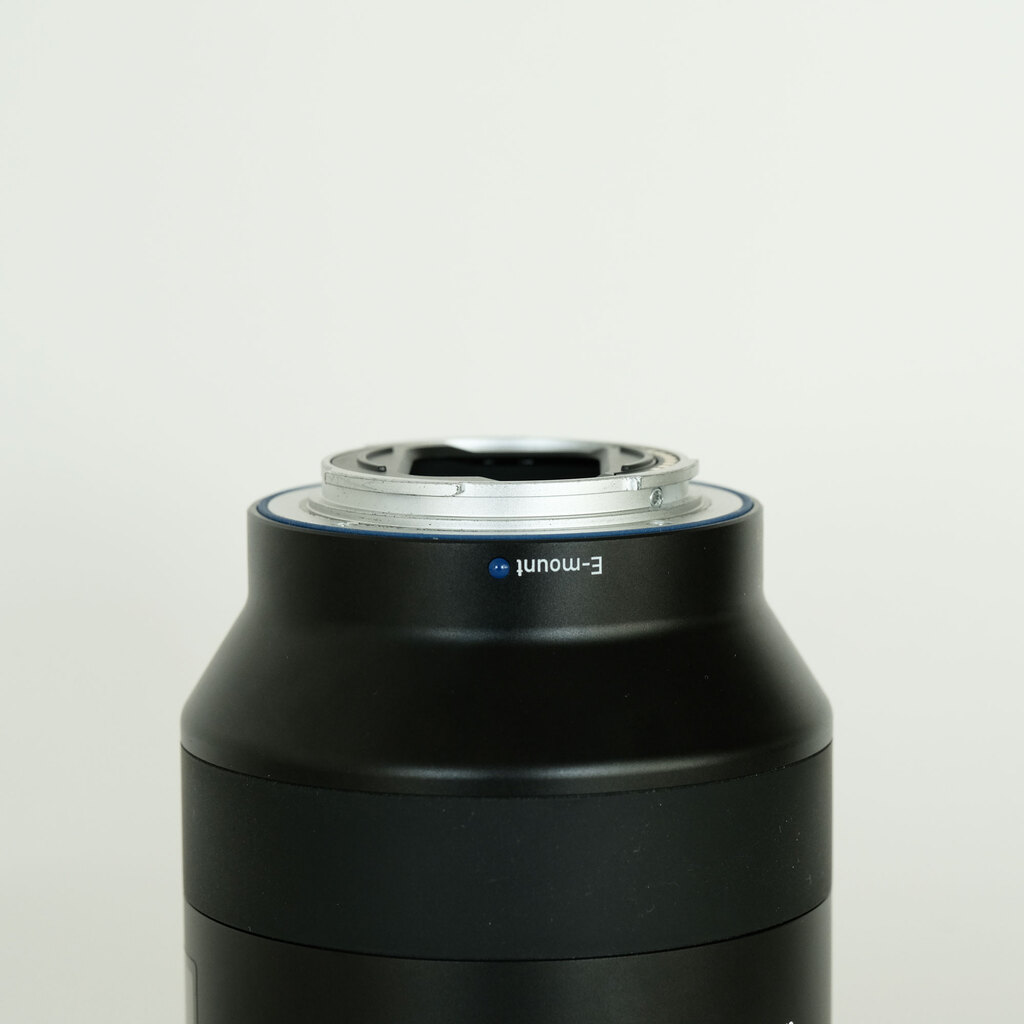 Carl Zeiss Batis 2/40 CF [ソニーE用]の出品 | ONE SCENE（ワン