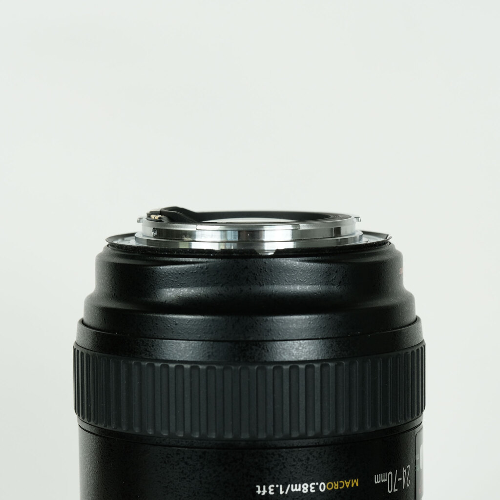 Canon EF24-70mm F2.8L USM Canon EF24-70mm F2.8L USM