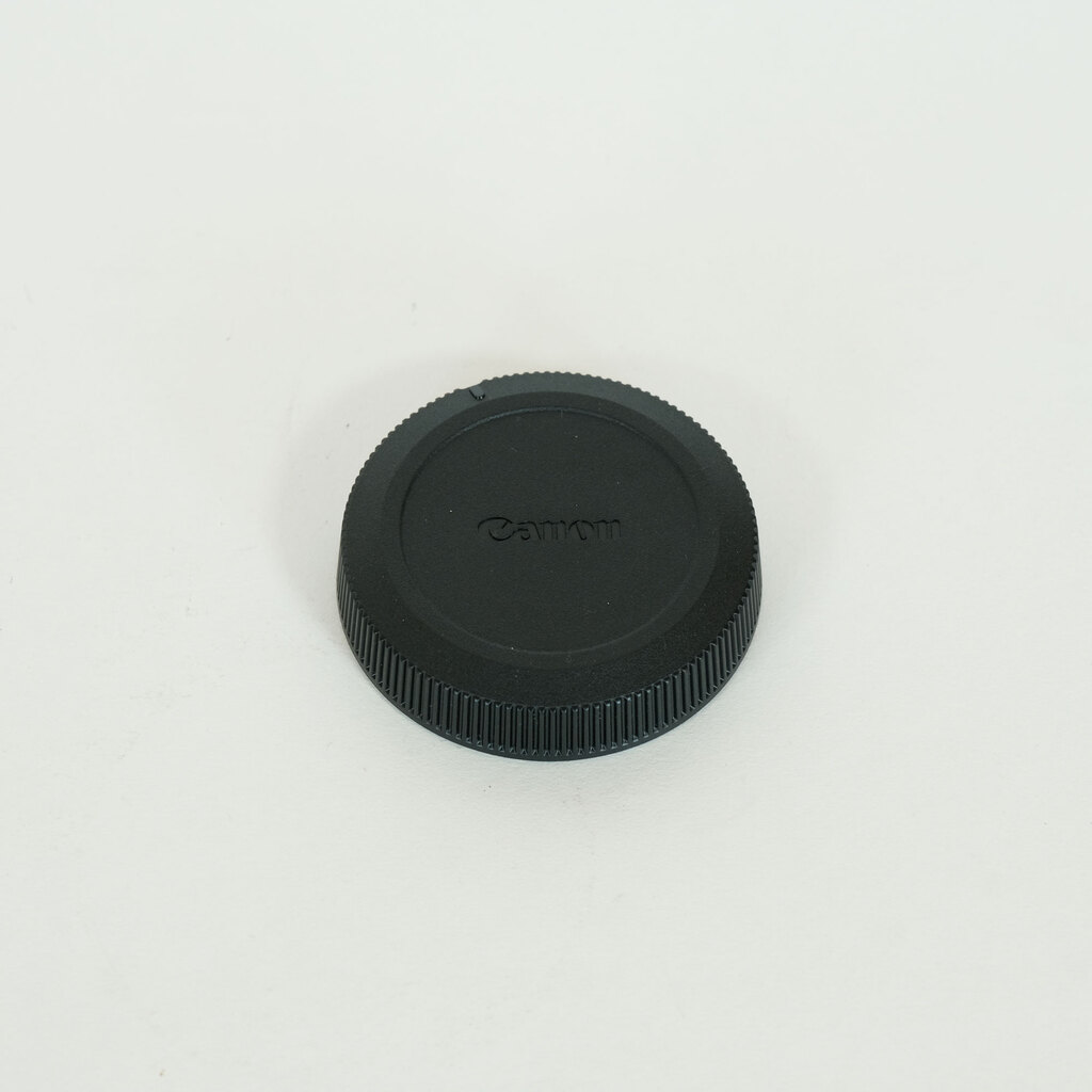 Canon RF-S18-150mm F3.5-6.3 IS STM Canon RF-S18-150mm F3.5-6.3 IS STM