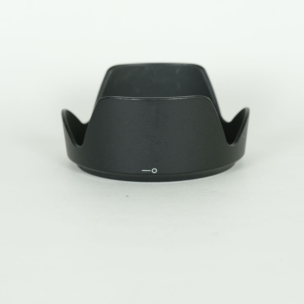 Nikon AF-S DX NIKKOR 16-85mm F3.5-5.6G ED VR Nikon AF-S DX NIKKOR 16-85mm F3.5-5.6G ED VR