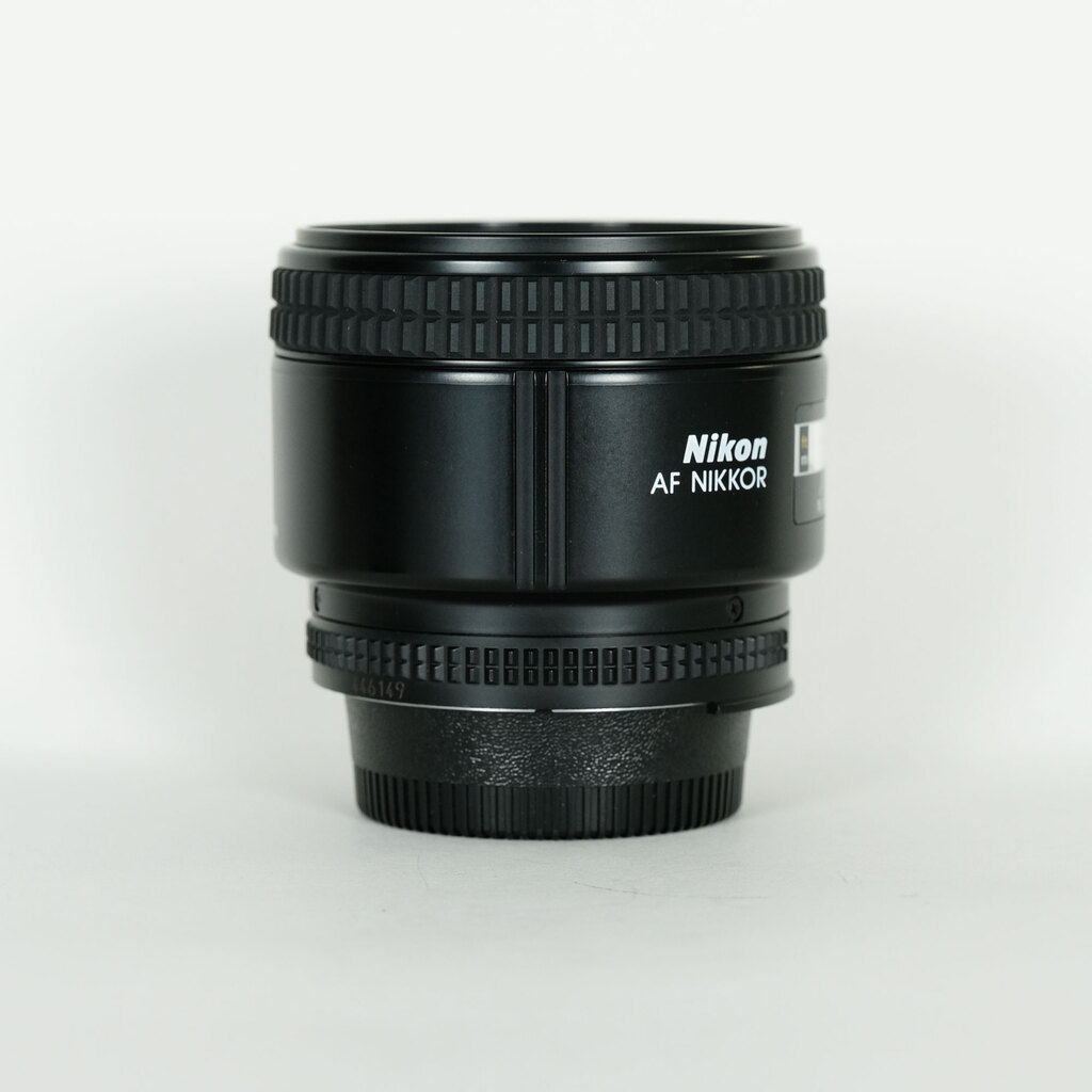 ニコン Nikon Ai AF Nikkor 85mm f1.8 現状品 Nikon AI AF Nikkor 85mm f/1.8D ◇レビュー◇ | デジタル試しうち