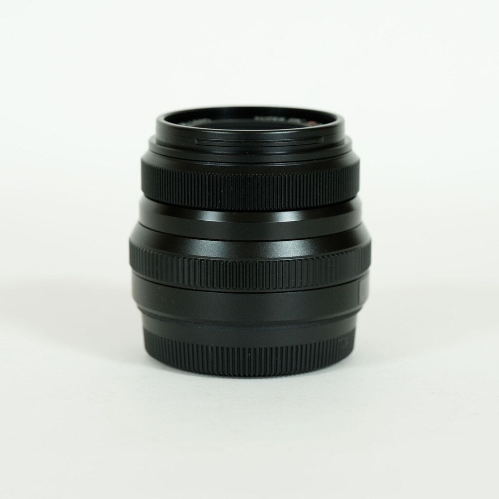 FUJIFILM XF35mmF2 R WRの出品 | ONE SCENE（ワンシーン）