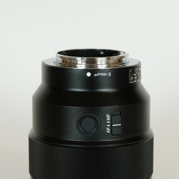 SONY FE 85mm F1.8 SEL85F18