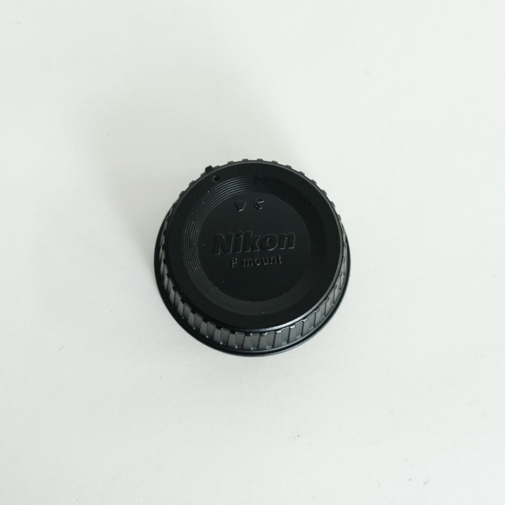 Nikon AF-S NIKKOR 24-70mm f/2.8E ED VR Nikon AF-S NIKKOR 24-70mm f/2.8E ED VR