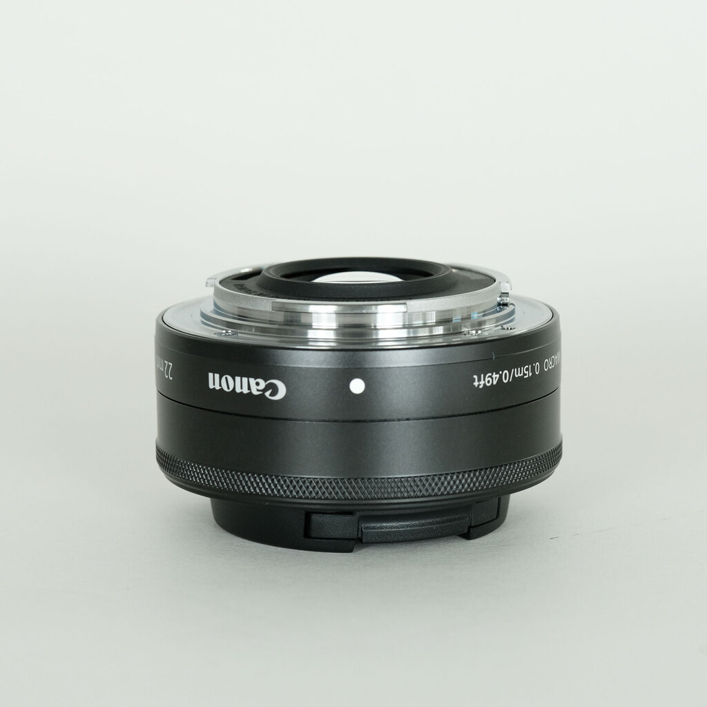 Canon EF-M22mm F2 STMの出品 | ONE SCENE（ワンシーン）