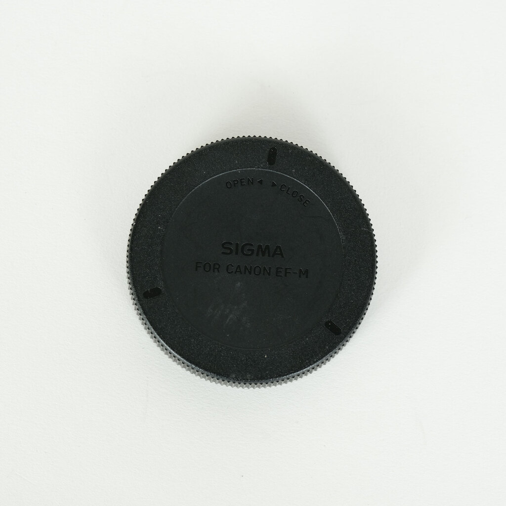 SIGMA 56mm F1.4 DC DN｜Contemporary [キヤノンM用]