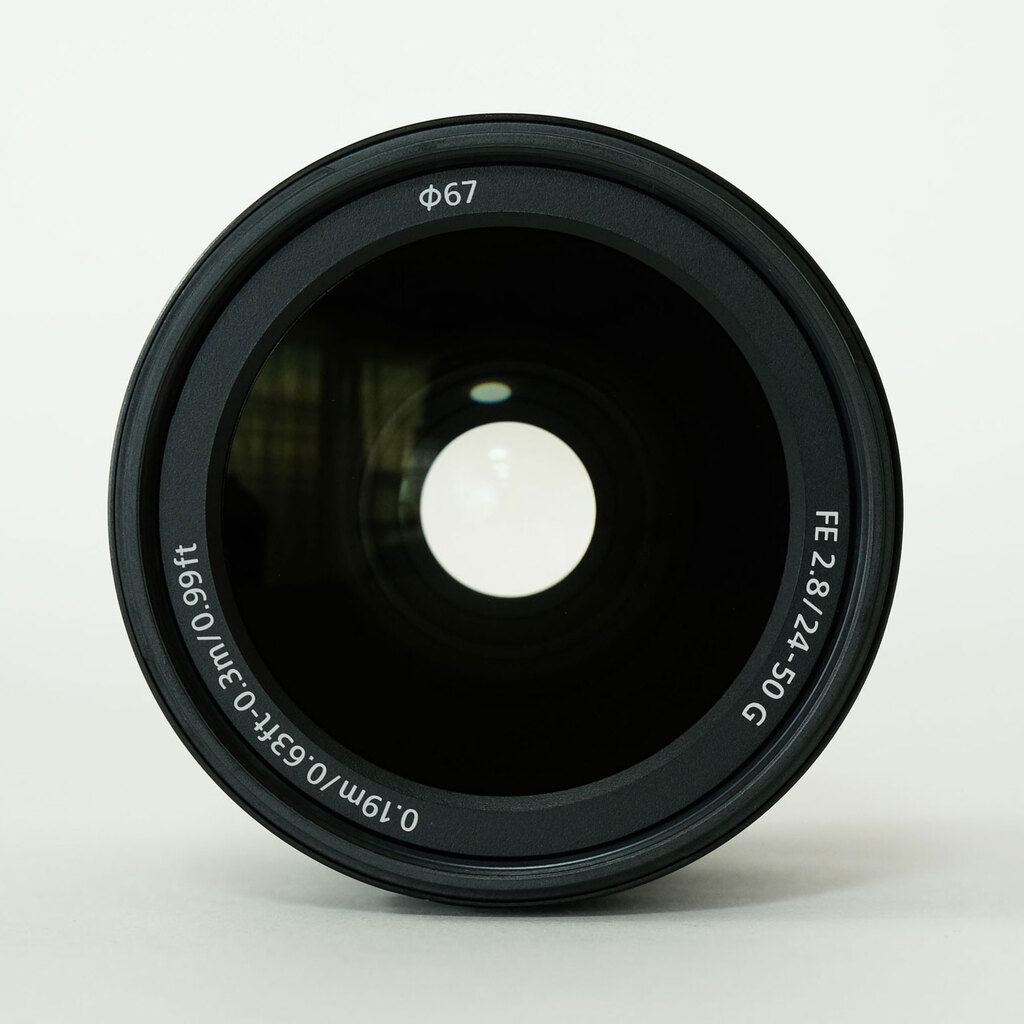 SONY FE 24-50mm F2.8 Gレンズ　保護フィルター付き 小さく軽くボケはトロトロ / ソニー FE 24-50mm F2.8 Gレビュー