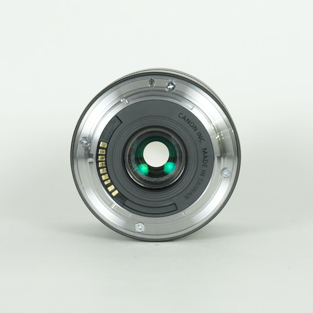 Canon EF-M18-55mm F3.5-5.6 IS STM Canon EF-M18-55mm F3.5-5.6 IS STM