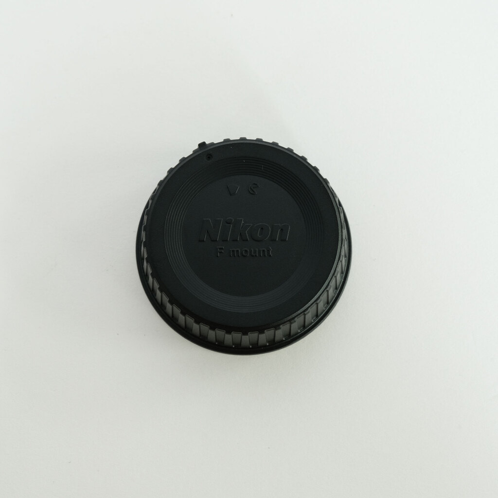 Nikon AF-S NIKKOR 28-300mm f/3.5-5.6G ED VR