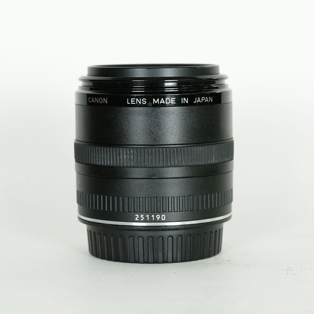 Canon EF50mm F2.5 コンパクトマクロの出品 | ONE SCENE（ワンシーン）