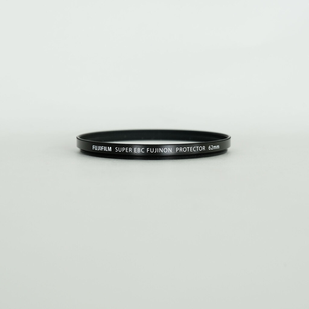FUJIFILM XF56mmF1.2 R APD FUJIFILM XF56mmF1.2 R APD