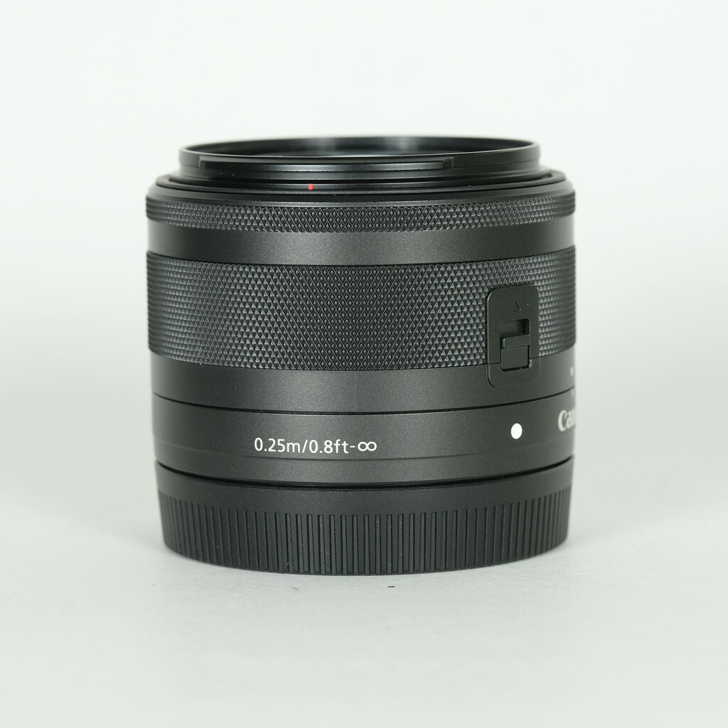 Canon EF-M15-45mm F3.5-6.3 IS STM Canon EF-M15-45mm F3.5-6.3 IS STM