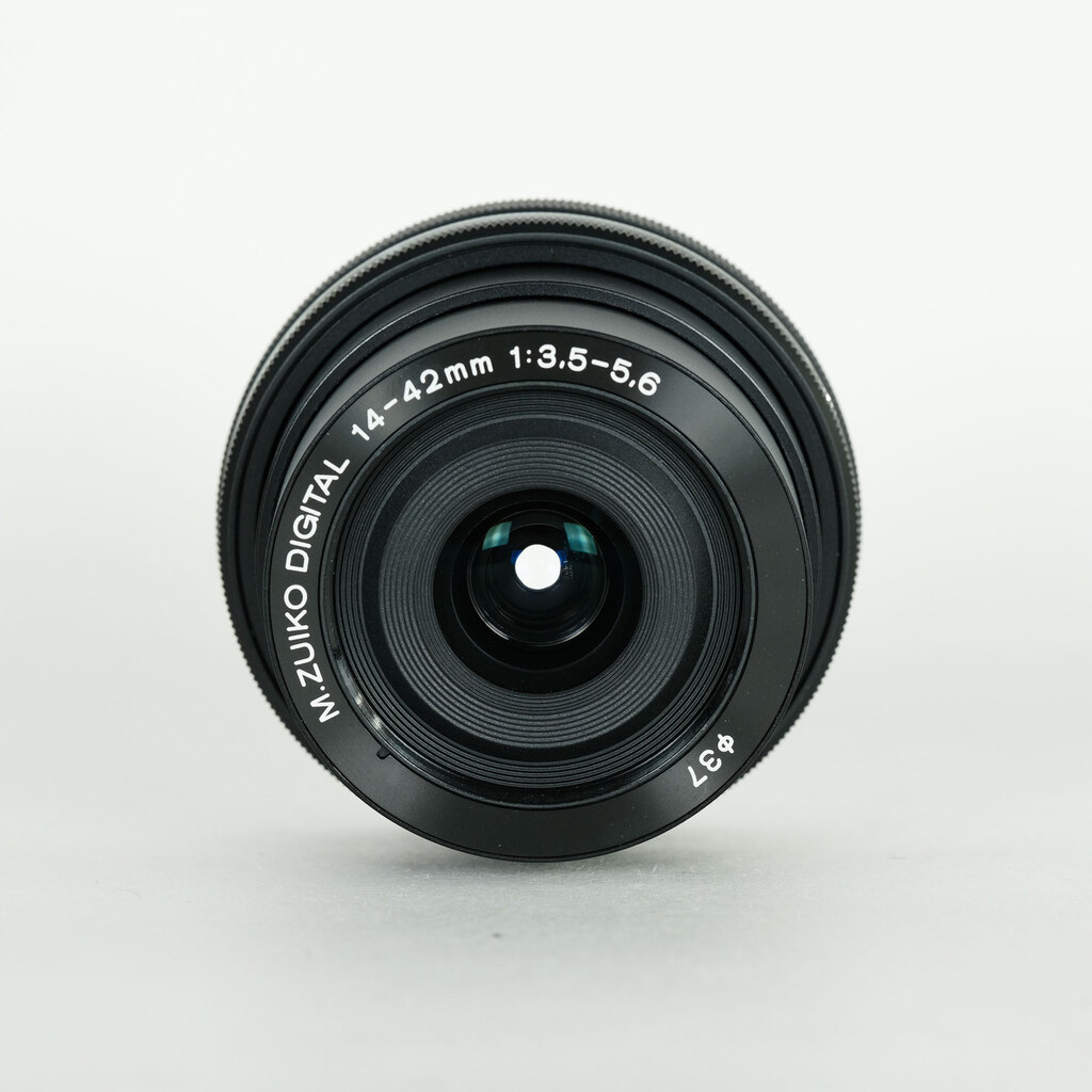 OLYMPUS M.ZUIKO DIGITAL ED 14-42mm F3.5-5.6 EZ ブラックの