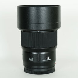 Panasonic LUMIX S 50mm F1.8 Panasonic LUMIX S 50mm F1.8