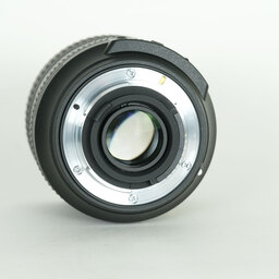 Nikon AF-S DX NIKKOR 16-80mm f/2.8-4E ED VR Nikon AF-S DX NIKKOR 16-80mm f/2.8-4E ED VR