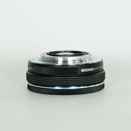 OLYMPUS M.ZUIKO DIGITAL ED 14-42mm F3.5-5.6 EZ ブラック