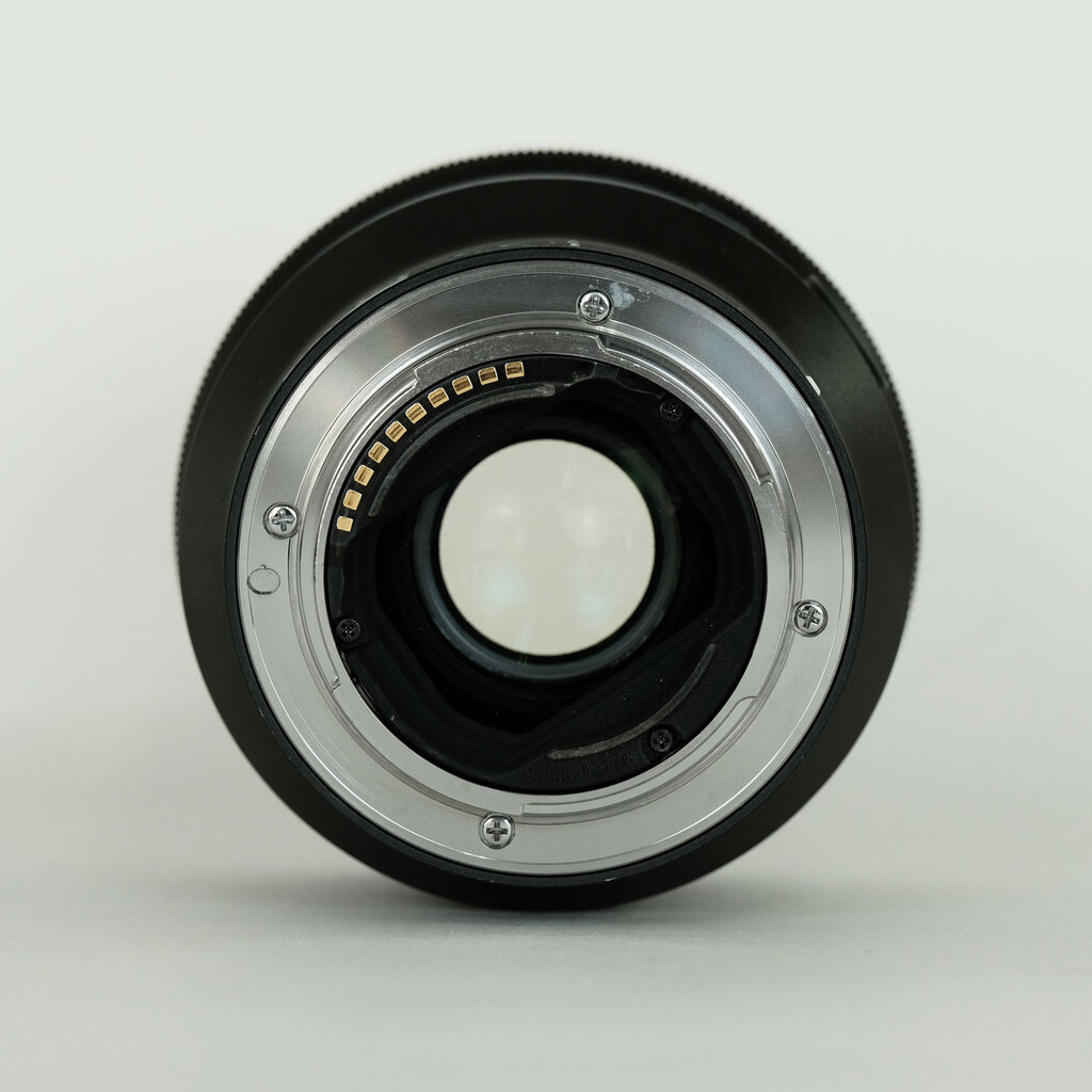 SONY FE 85mm F1.8 SEL85F18 SONY FE 85mm F1.8 SEL85F18