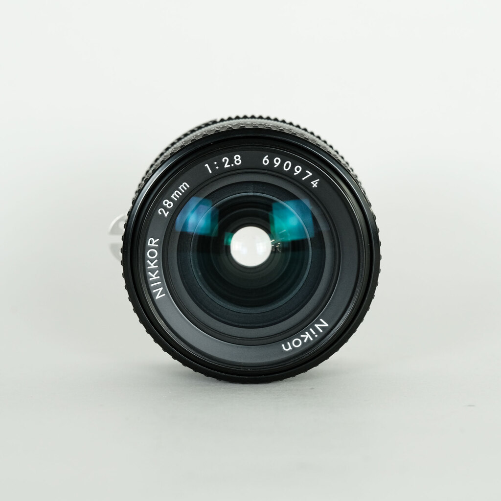 Nikon Ai Nikkor 28mm F2.8Sの出品 | ONE SCENE（ワンシーン）