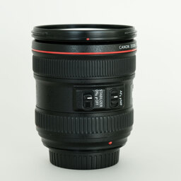 Canon EF24-70mm F4L IS USM Canon EF24-70mm F4L IS USM