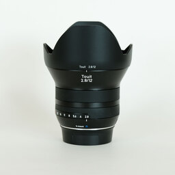 Carl Zeiss Touit 2.8/12 [フジフイルムX用]