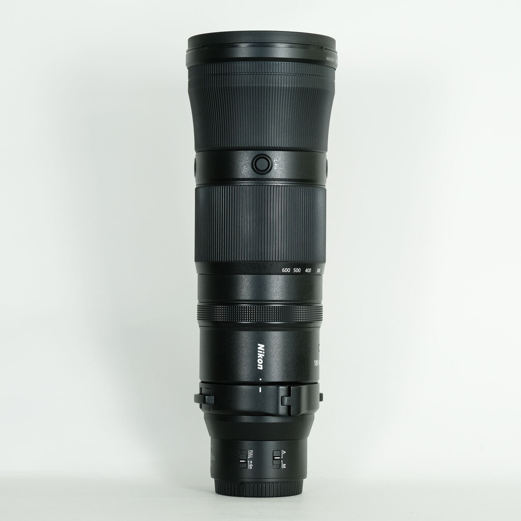 Nikon NIKKOR Z 180-600mm f/5.6-6.3 VR Nikon NIKKOR Z 180-600mm f/5.6-6.3 VR