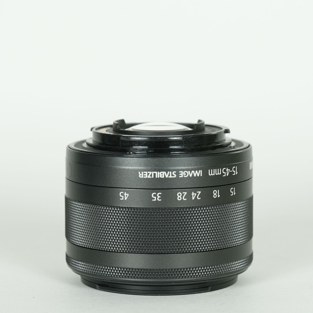 Canon EF-M15-45mm F3.5-6.3 IS STM Canon EF-M15-45mm F3.5-6.3 IS STM