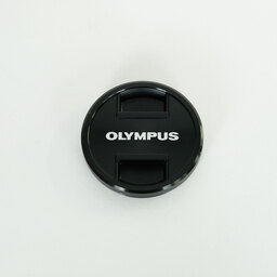 OLYMPUS M.ZUIKO DIGITAL ED 12-40mm F2.8 PRO OLYMPUS M.ZUIKO DIGITAL ED 12-40mm F2.8 PRO