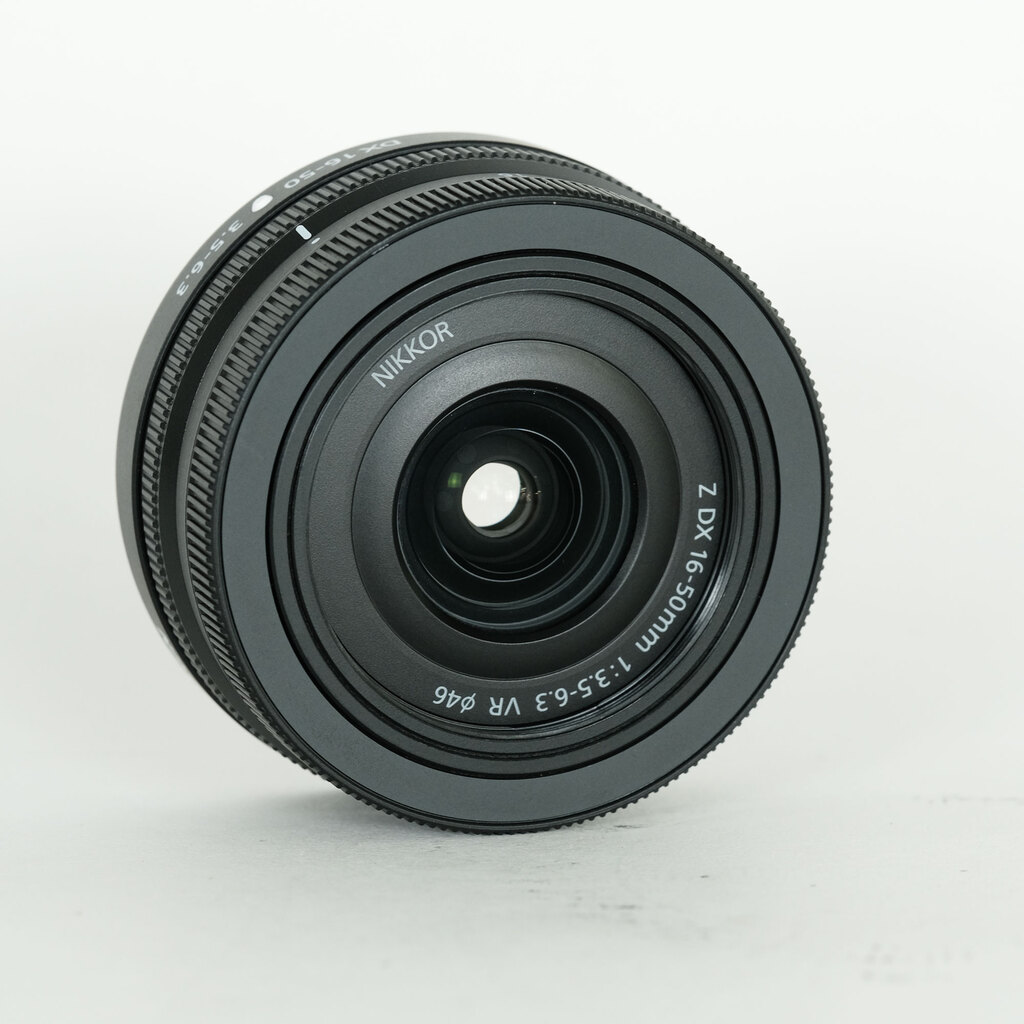 Nikon NIKKOR Z DX 16-50mm f/3.5-6.3 VR Nikon NIKKOR Z DX 16-50mm f/3.5-6.3 VR