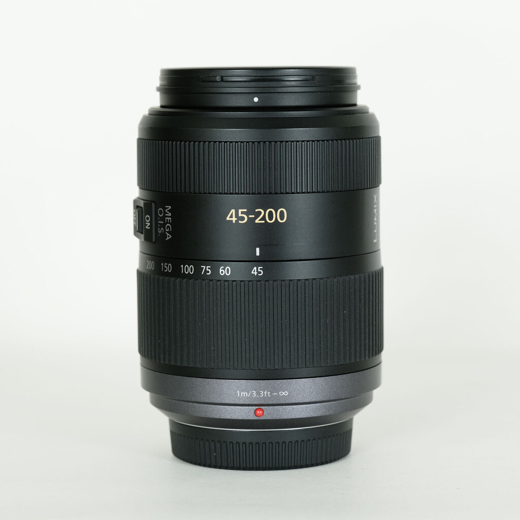 LUMIX G VARIO 45-200mm 望遠レンズ H-FS045200 LUMIX G VARIO 45-200mm/F4.0-5.6/MEGA O.I.S. H-FS045200 中古