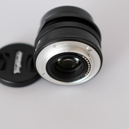 Voigtlander NOKTON 35mm F1.2 [フジフイルムX用]