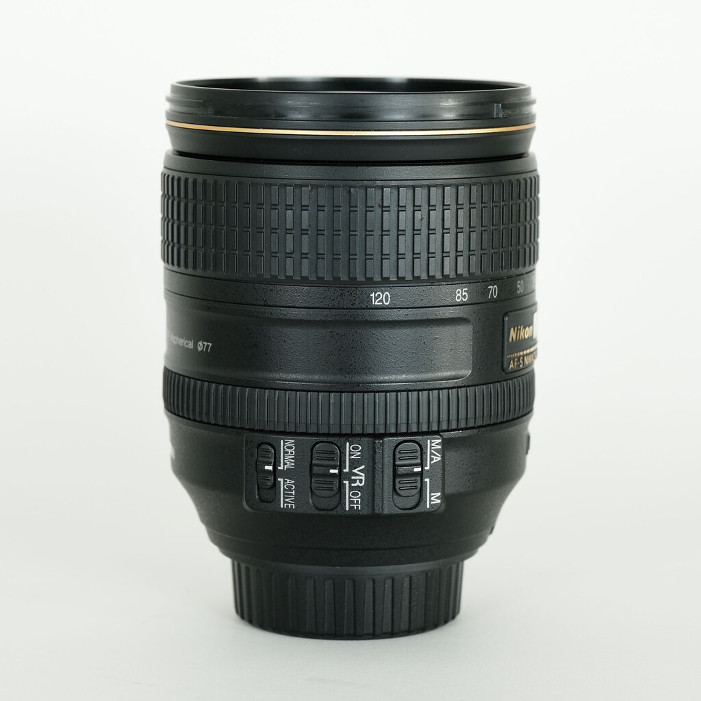 Nikon AF-S NIKKOR 24-120mm f/4G ED VR Nikon AF-S NIKKOR 24-120mm f/4G ED VR