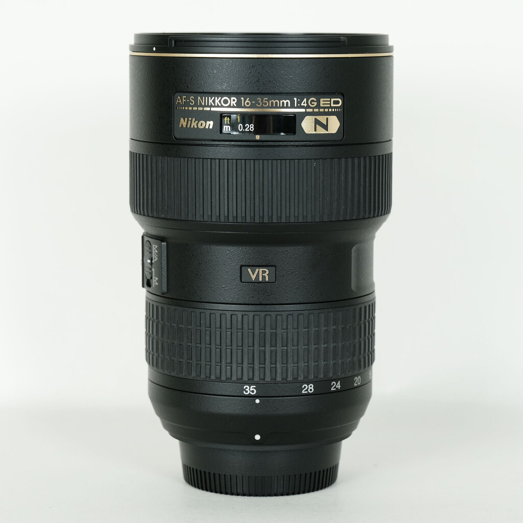 Nikon AF-S NIKKOR 16-35mm F4 G ED VR Nikon AF-S NIKKOR 16-35mm F4 G ED VR