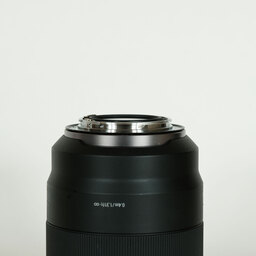 Canon RF50mm F1.2 L USM Canon RF50mm F1.2 L USM