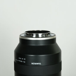 TAMRON 70-180mm F/2.8 Di III VXD (Model A056) [ ソニーE用 ]