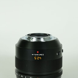 Panasonic LEICA DG NOCTICRON 42.5mm / F1.2 ASPH. / POWER O.I.S. Panasonic LEICA DG NOCTICRON 42.5mm / F1.2 ASPH. / POWER O.I.S.