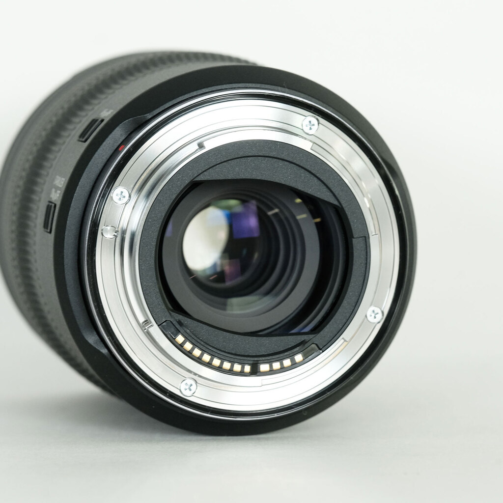 Canon RF14-35mm F4 L IS USM Canon RF14-35mm F4 L IS USM