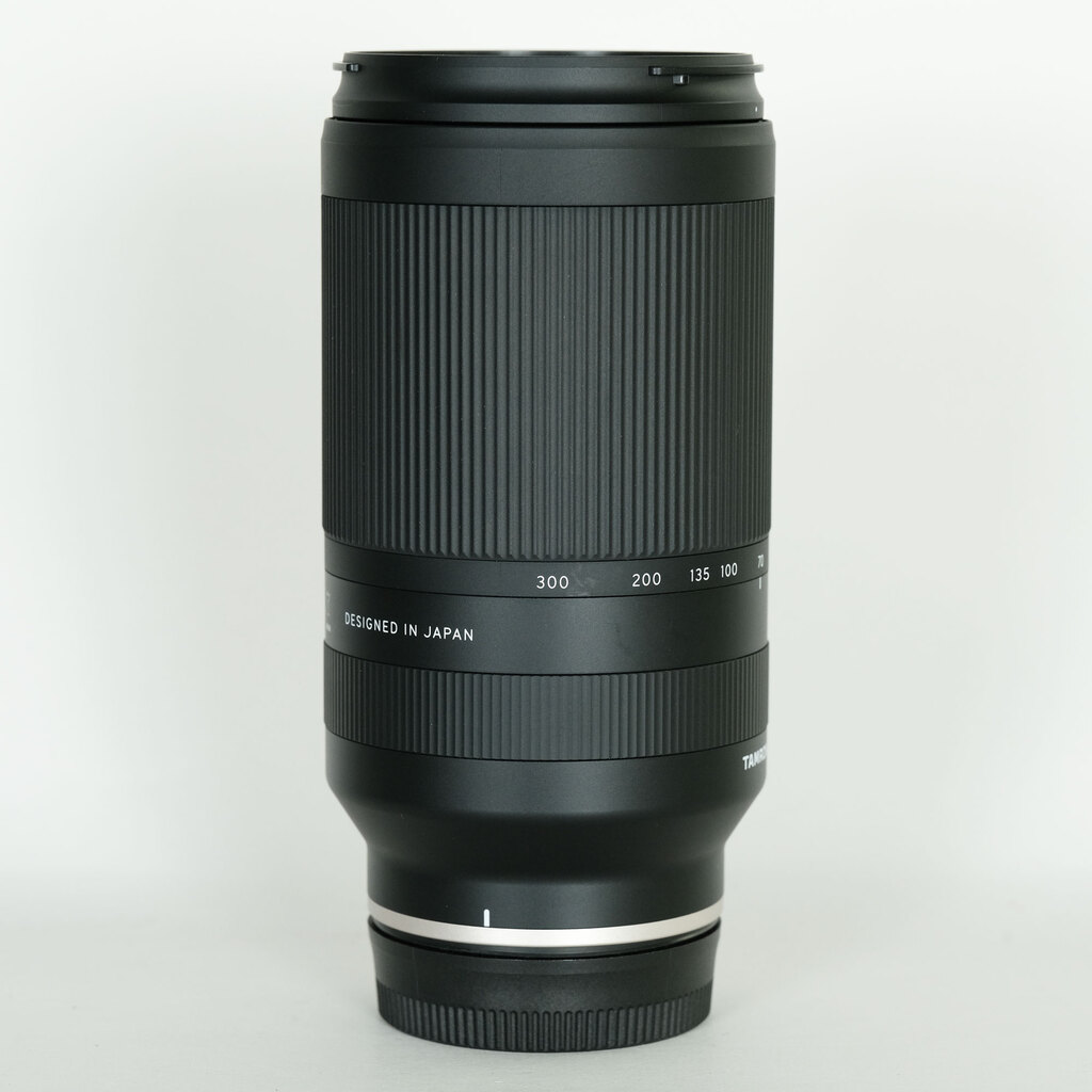 TAMRON 70-300mm F/4.5-6.3 Di III RXD (Model A047) [ソニーE用]