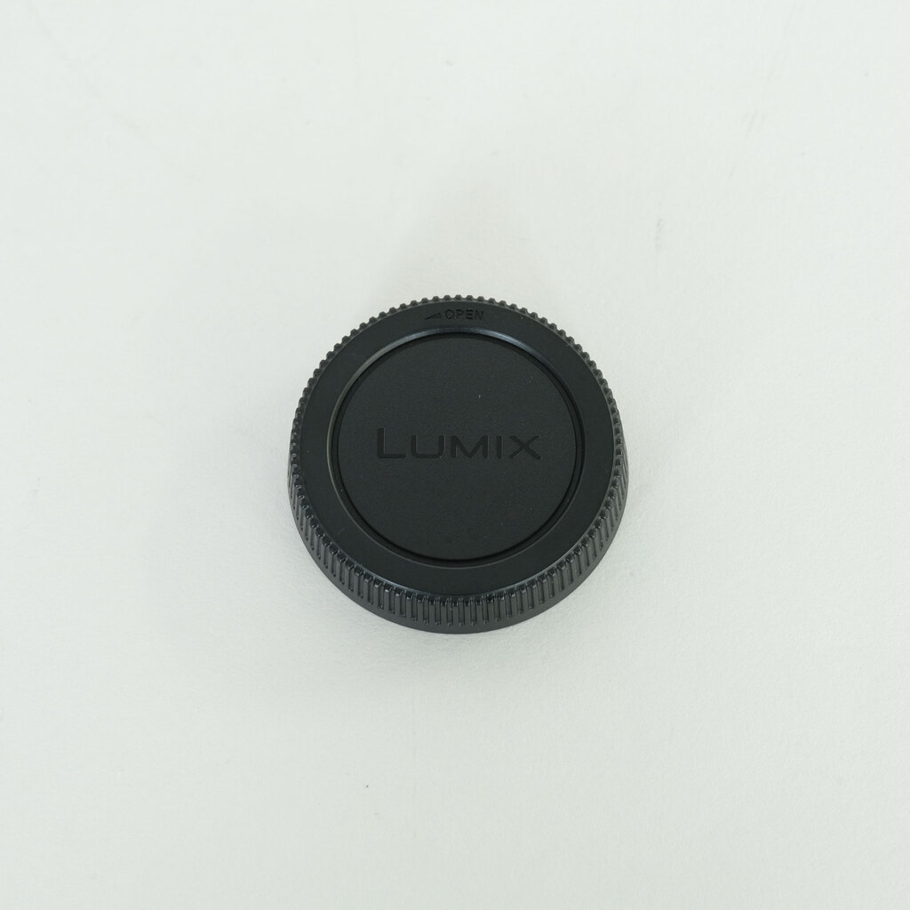 Panasonic LUMIX G VARIO 45-200mm F4.0-F5.6 MEGA O.I.S. H-FS045200 Panasonic LUMIX G VARIO 45-200mm F4.0-F5.6 MEGA O.I.S. H-FS045200