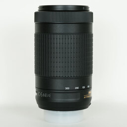 Nikon AF-P DX NIKKOR 70-300mm f/4.5-6.3G ED VR Nikon AF-P DX NIKKOR 70-300mm f/4.5-6.3G ED VR