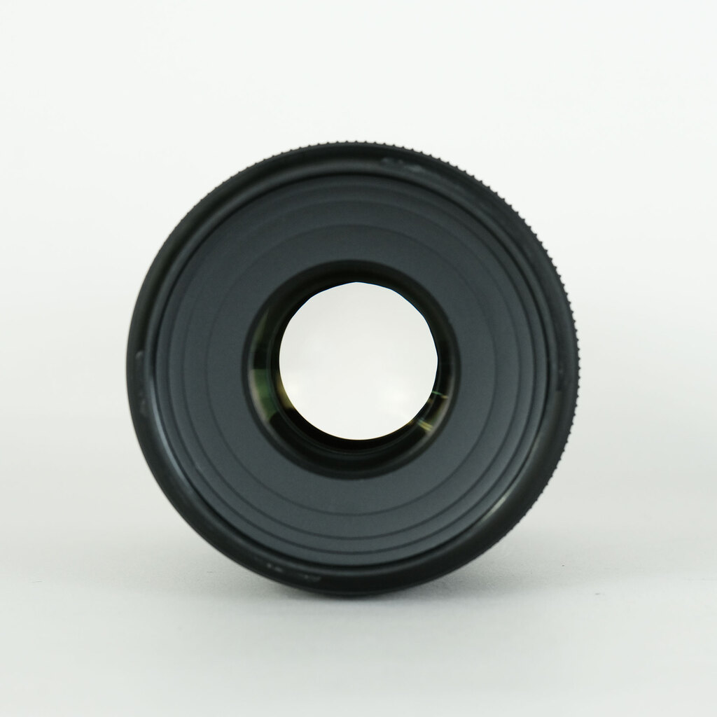 TAMRON 90mm F/2.8 Di III MACRO VXD [ソニーE用]