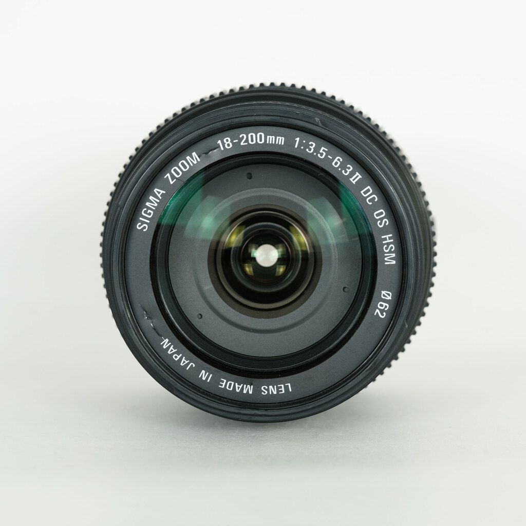 SIGMA 18-200mm F3.5-6.3 II DC OS HSM (キヤノンEF用)