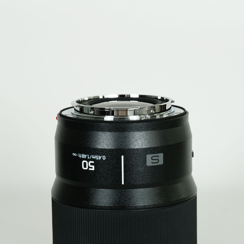 Panasonic LUMIX S 50mm F1.8 Panasonic LUMIX S 50mm F1.8