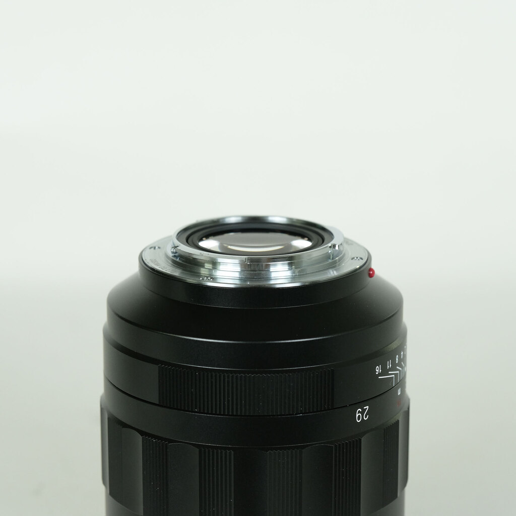 Voigtlander SUPER NOKTON 29mm F0.8 Aspherical(マイクロフォーサーズ用) Voigtlander SUPER NOKTON 29mm F0.8 Aspherical(マイクロフォーサーズ用)