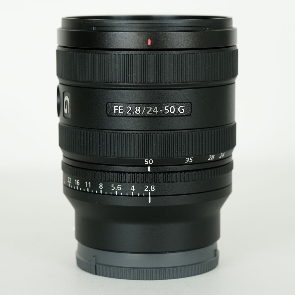 【美品】 SONY FE 24-50mm F2.8 G SEL2450G Sony FE 24-50mm F2.8 G Compact, lightweight standard zoom